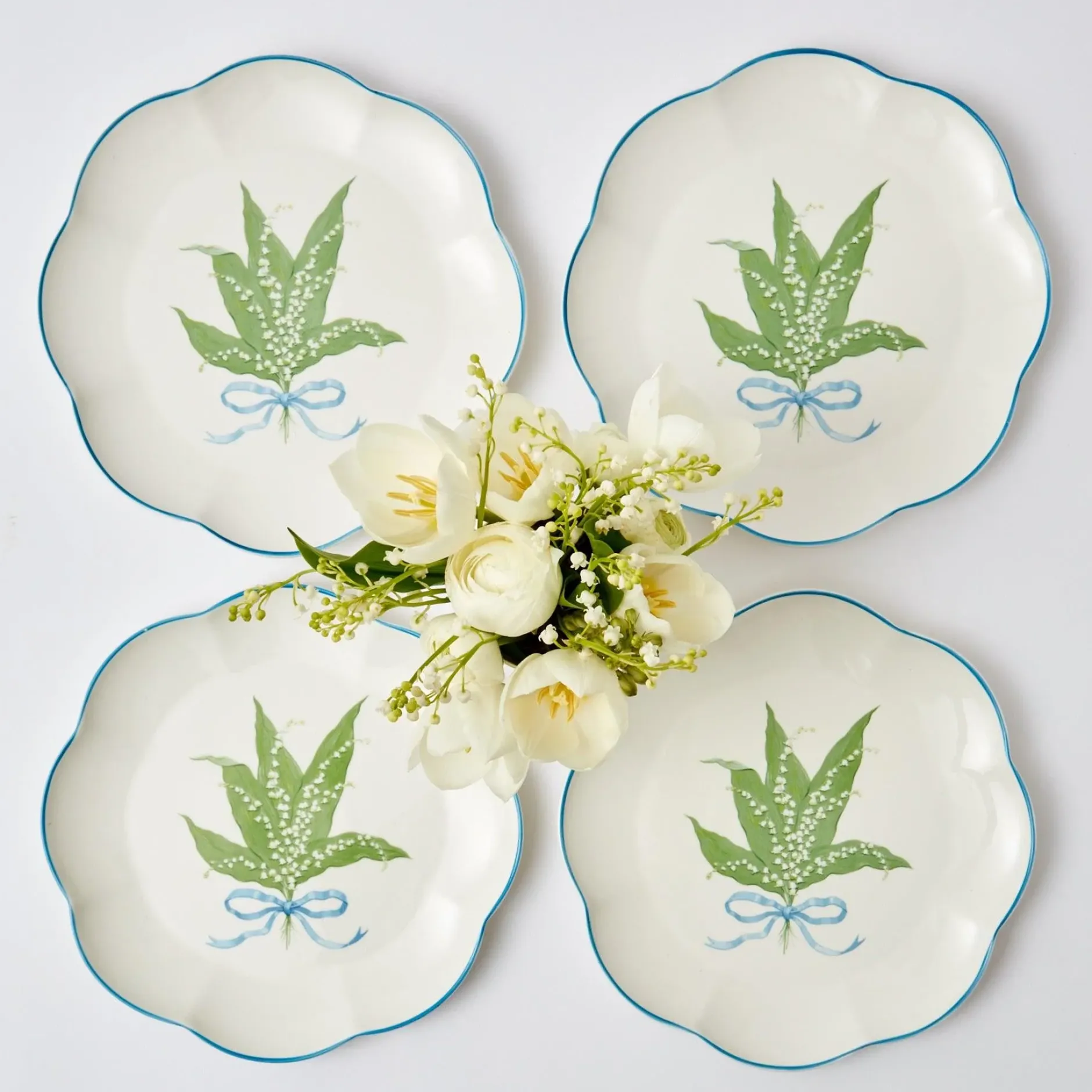 Sale Mrs. Alice Scalloped Lily Of The Valley Dinner Plate