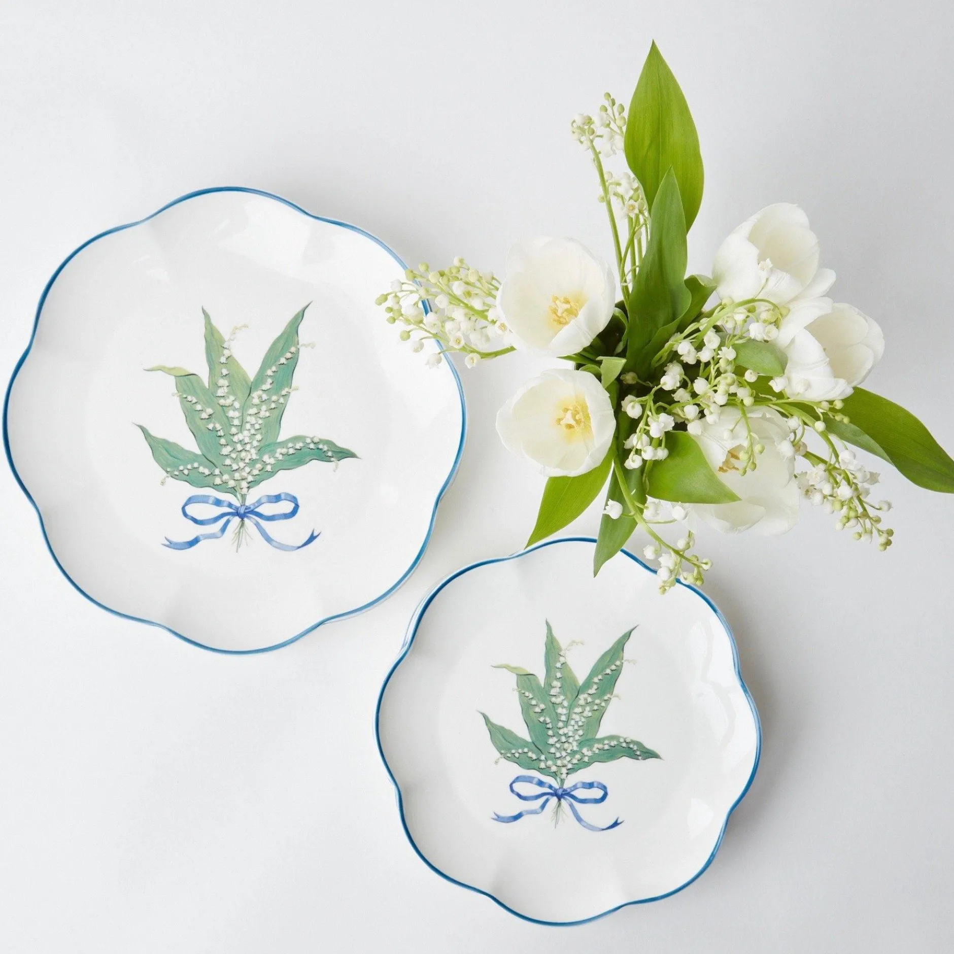 Sale Mrs. Alice Scalloped Lily Of The Valley Dinner Plate