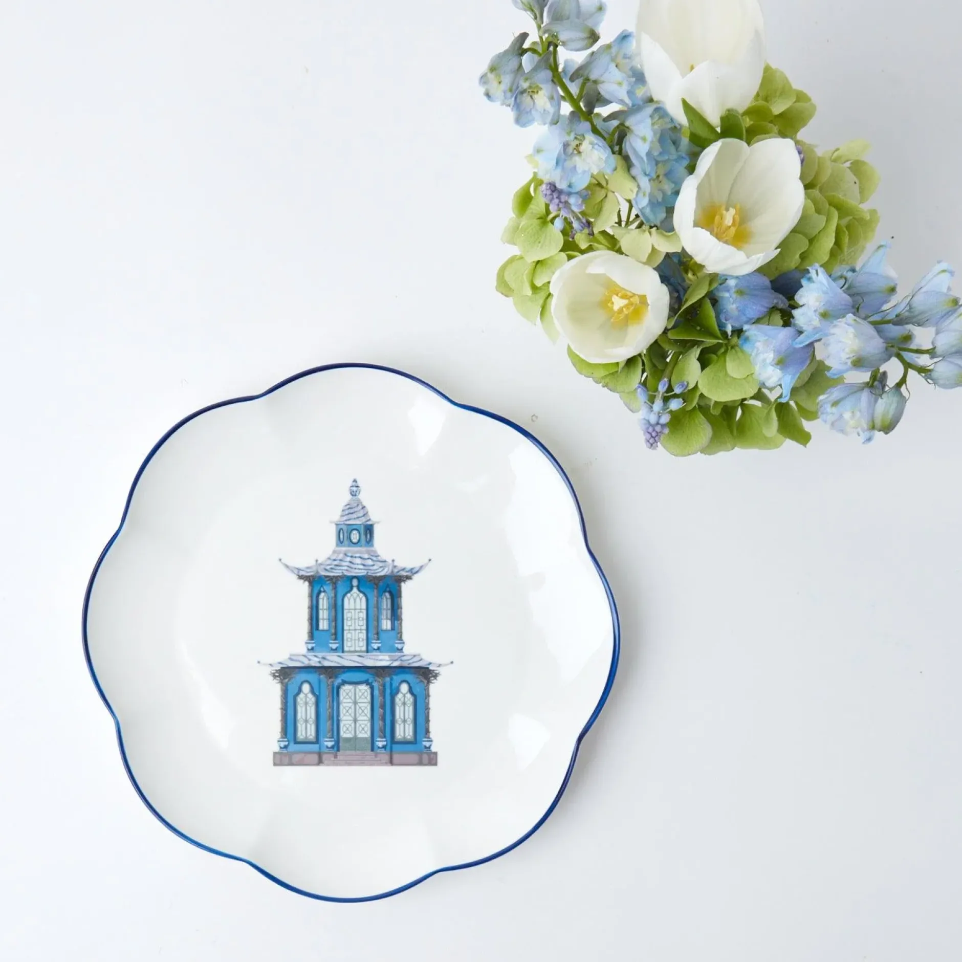 Online Mrs. Alice Scalloped Pagoda Dinner Plate