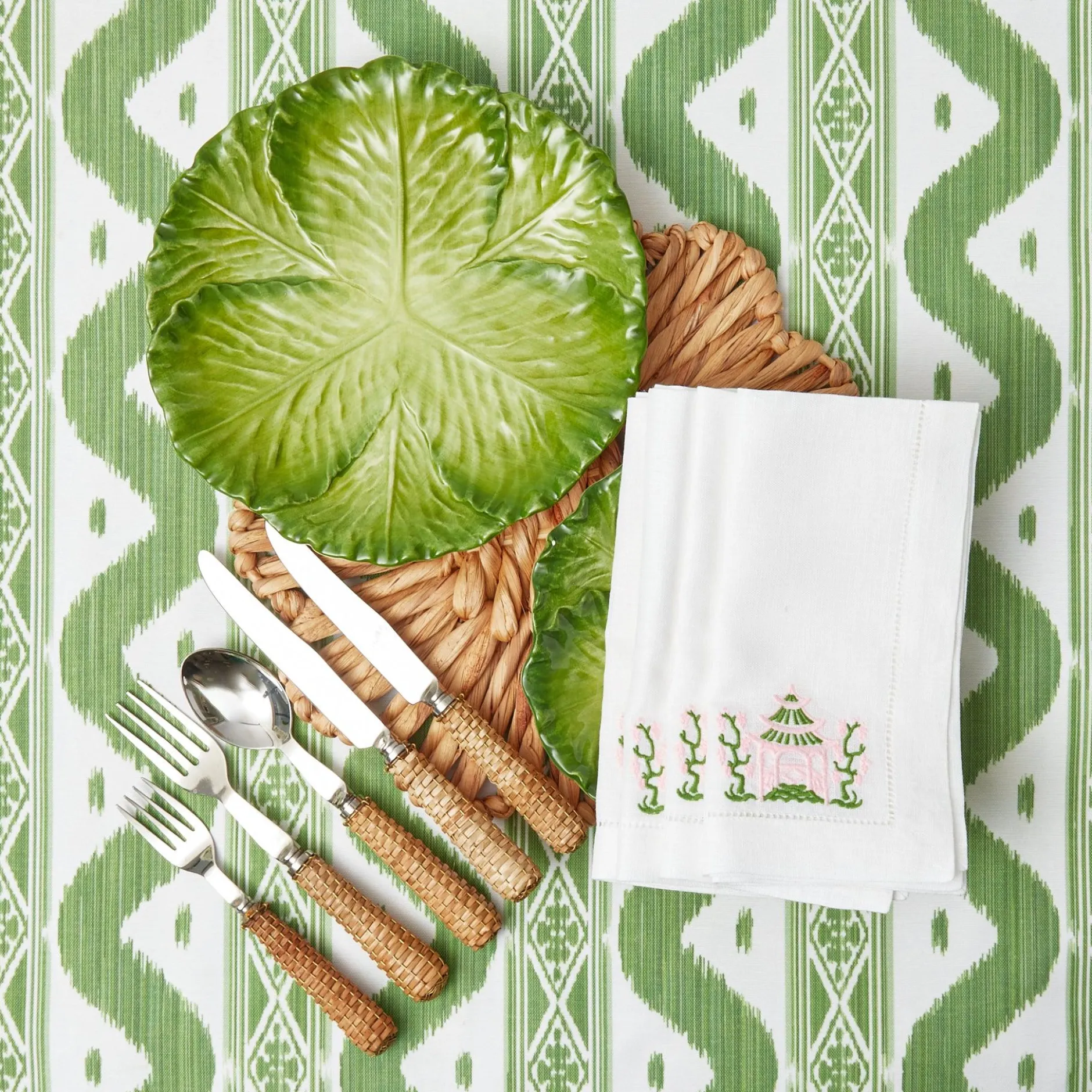 Mrs. Alice Serena Green Cabbage Dinner Plate (Set Of 4)