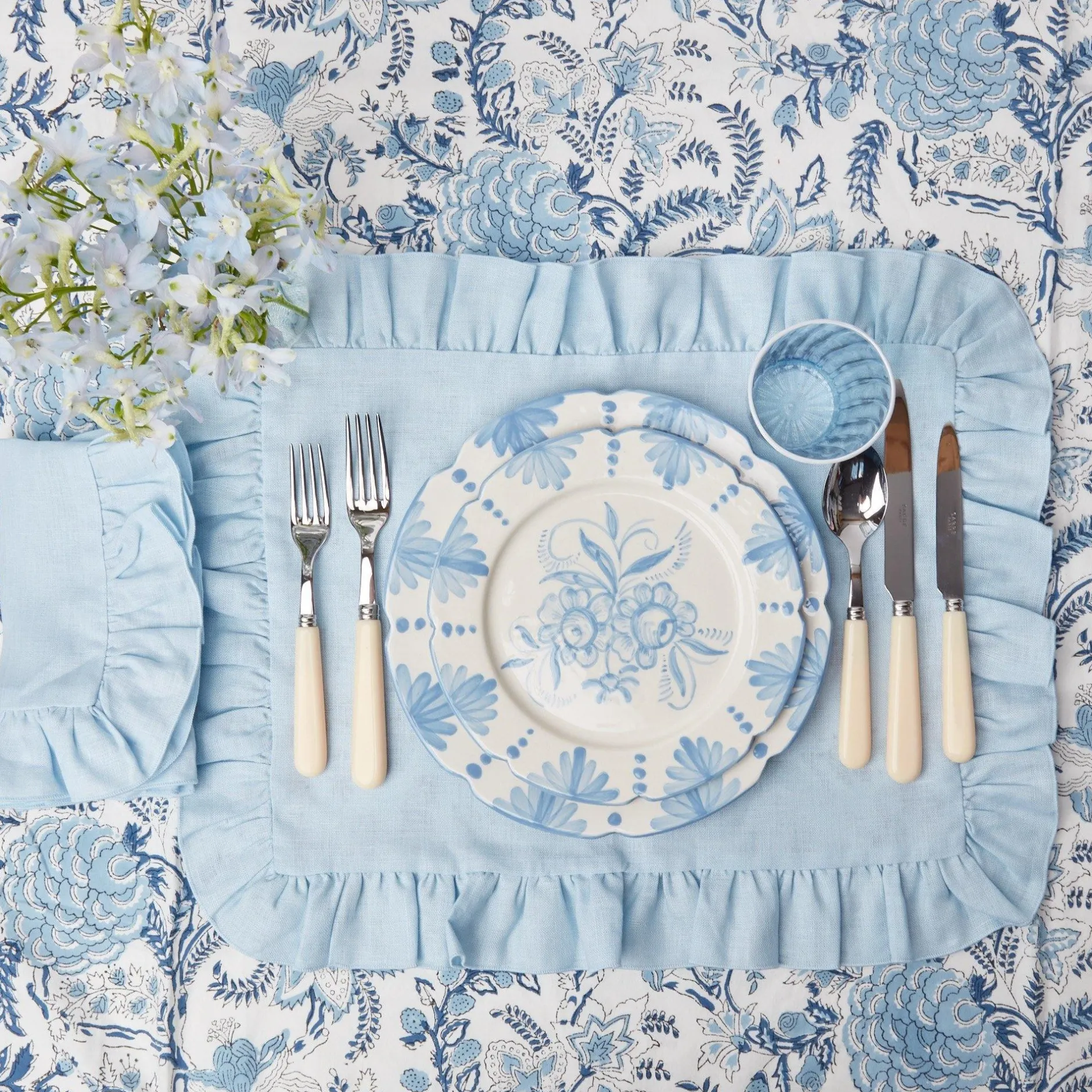 New Mrs. Alice Seville Blue Gardenia Dinner Plate (Set Of 4)