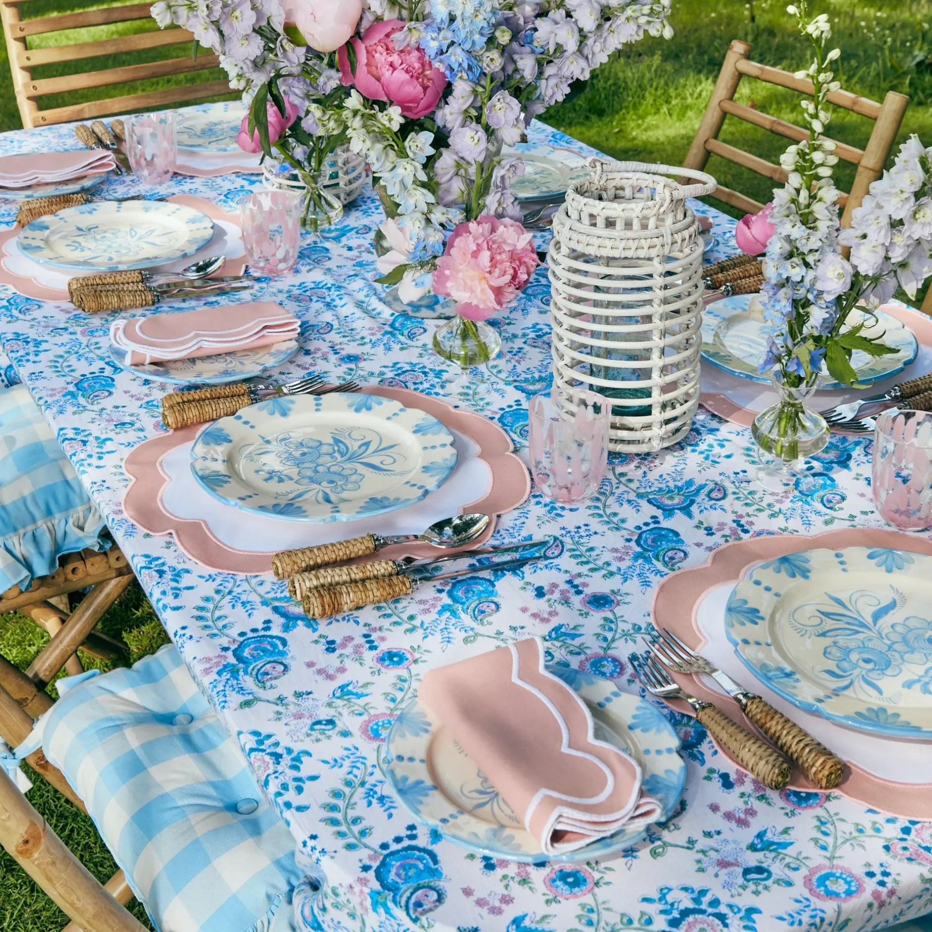 New Mrs. Alice Seville Blue Gardenia Dinner Plate (Set Of 4)