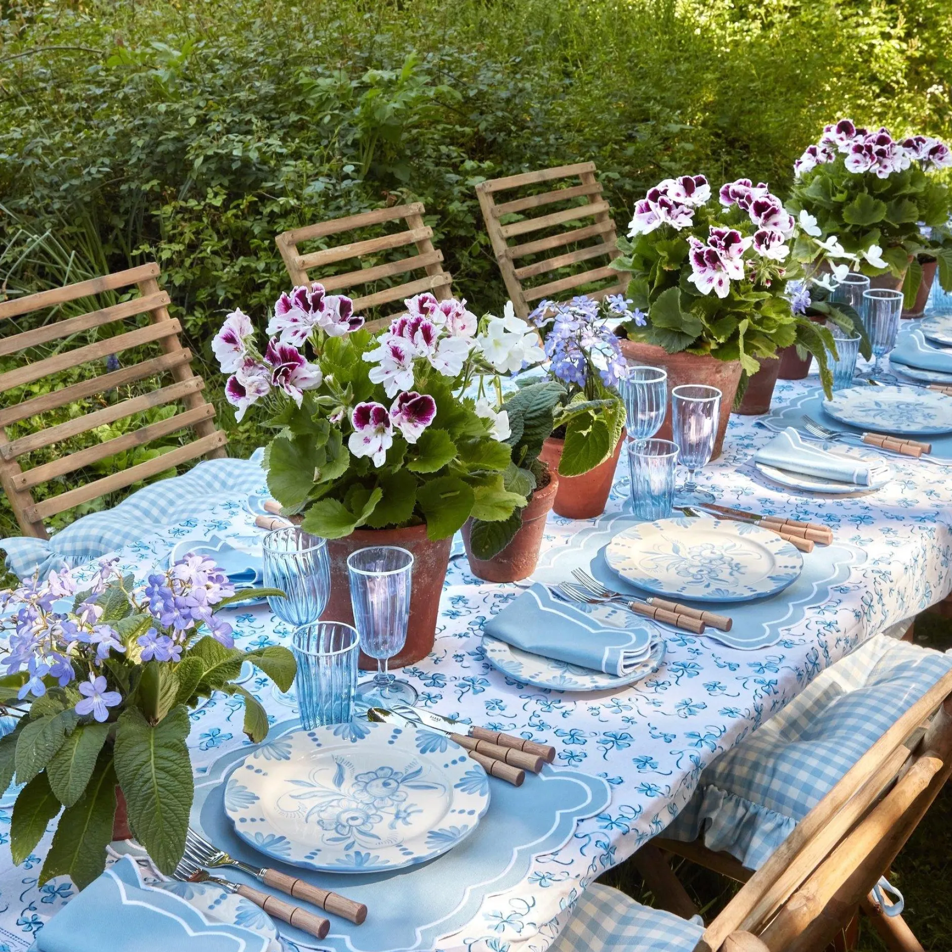 Discount Mrs. Alice Seville Blue Gardenia Starter Plate