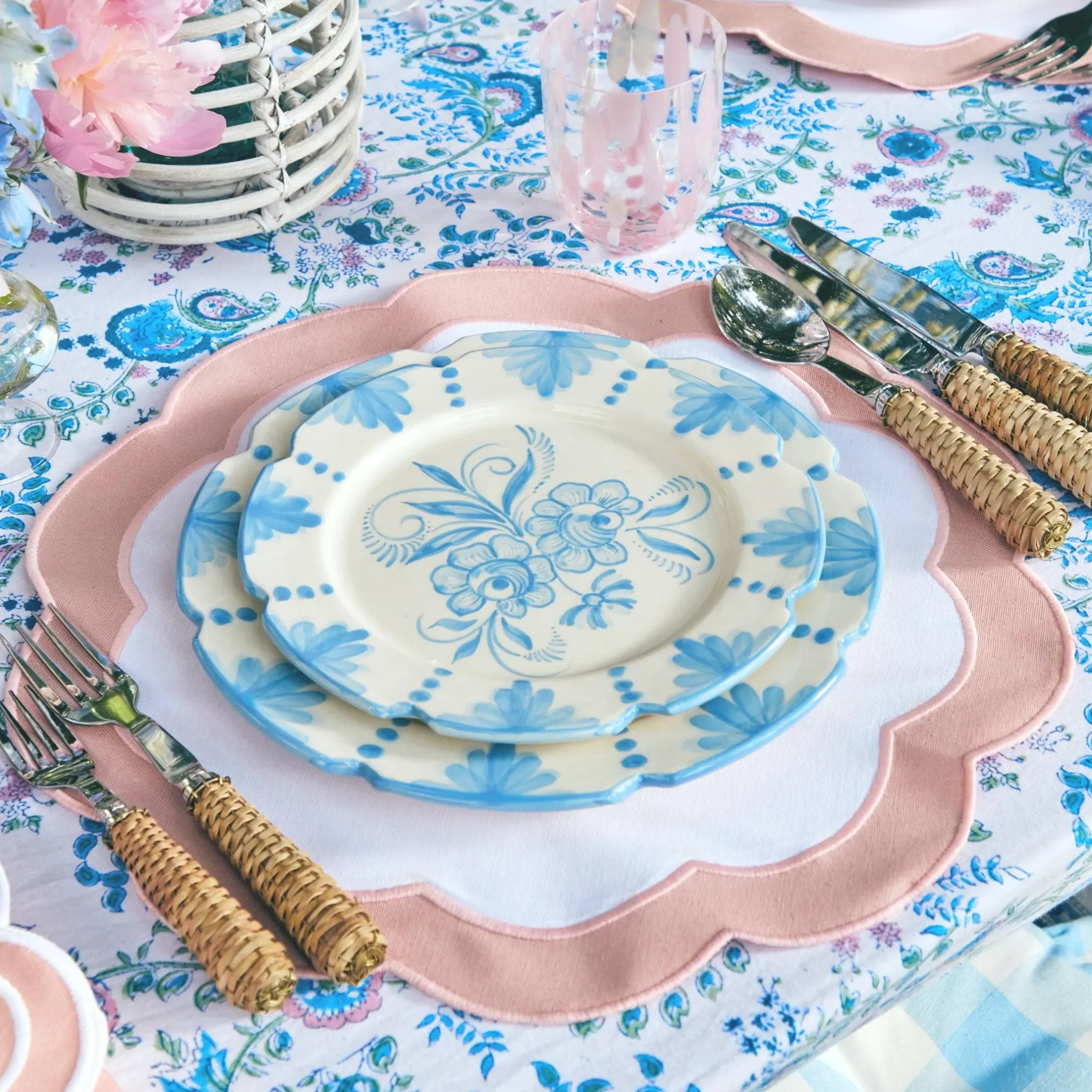 New Mrs. Alice Seville Blue Gardenia Starter Plate (Set Of 4)