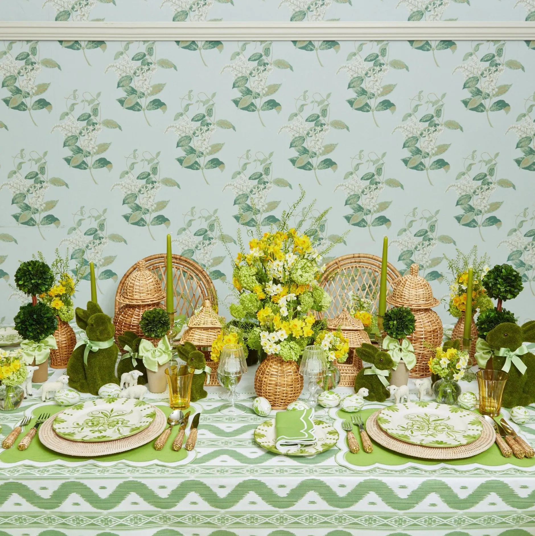 Best Mrs. Alice Seville Green Gardenia Dinner Plates (Set Of 4)
