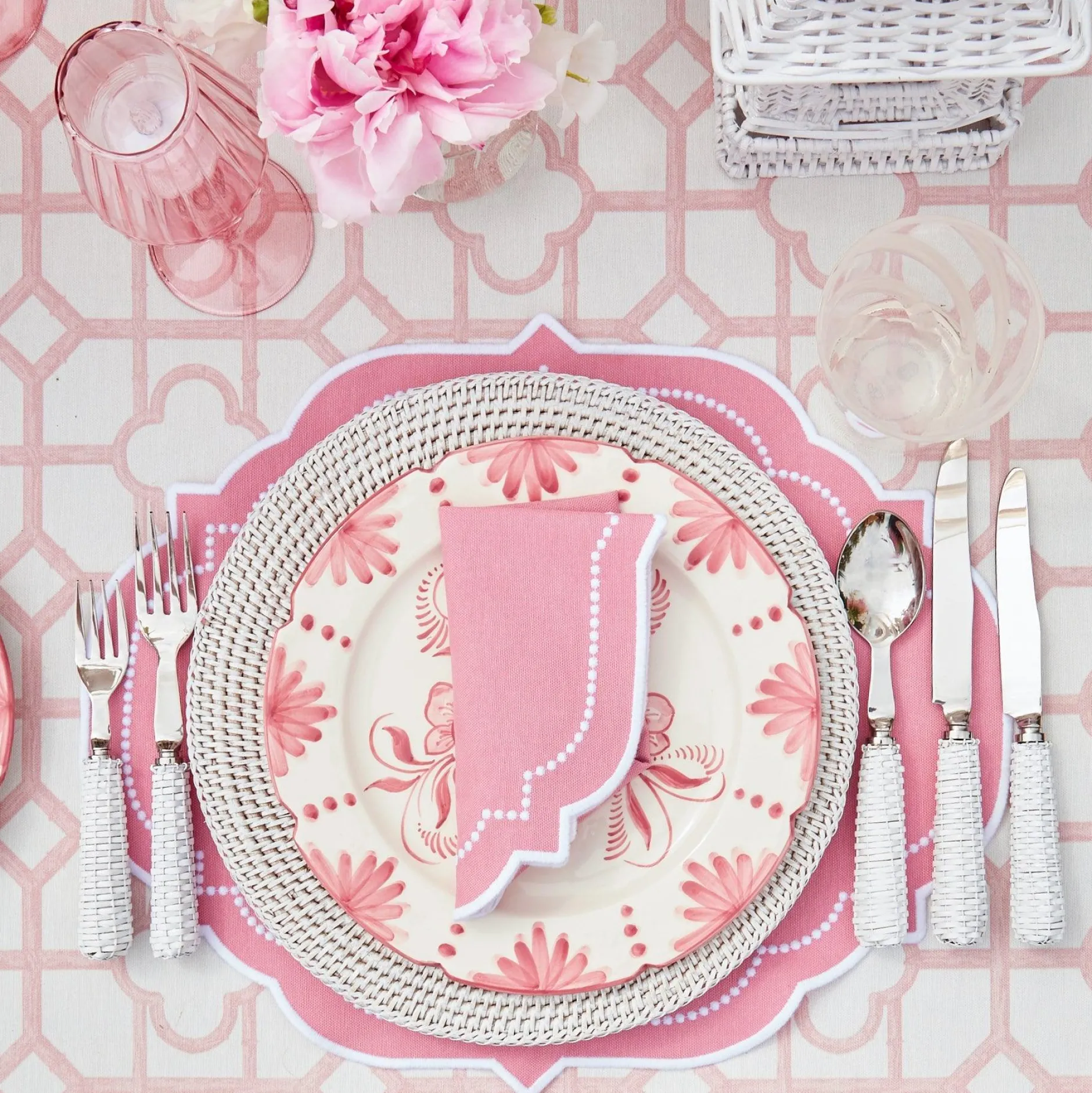 Clearance Mrs. Alice Seville Pink Gardenia Dinner Plate (Set Of 4)