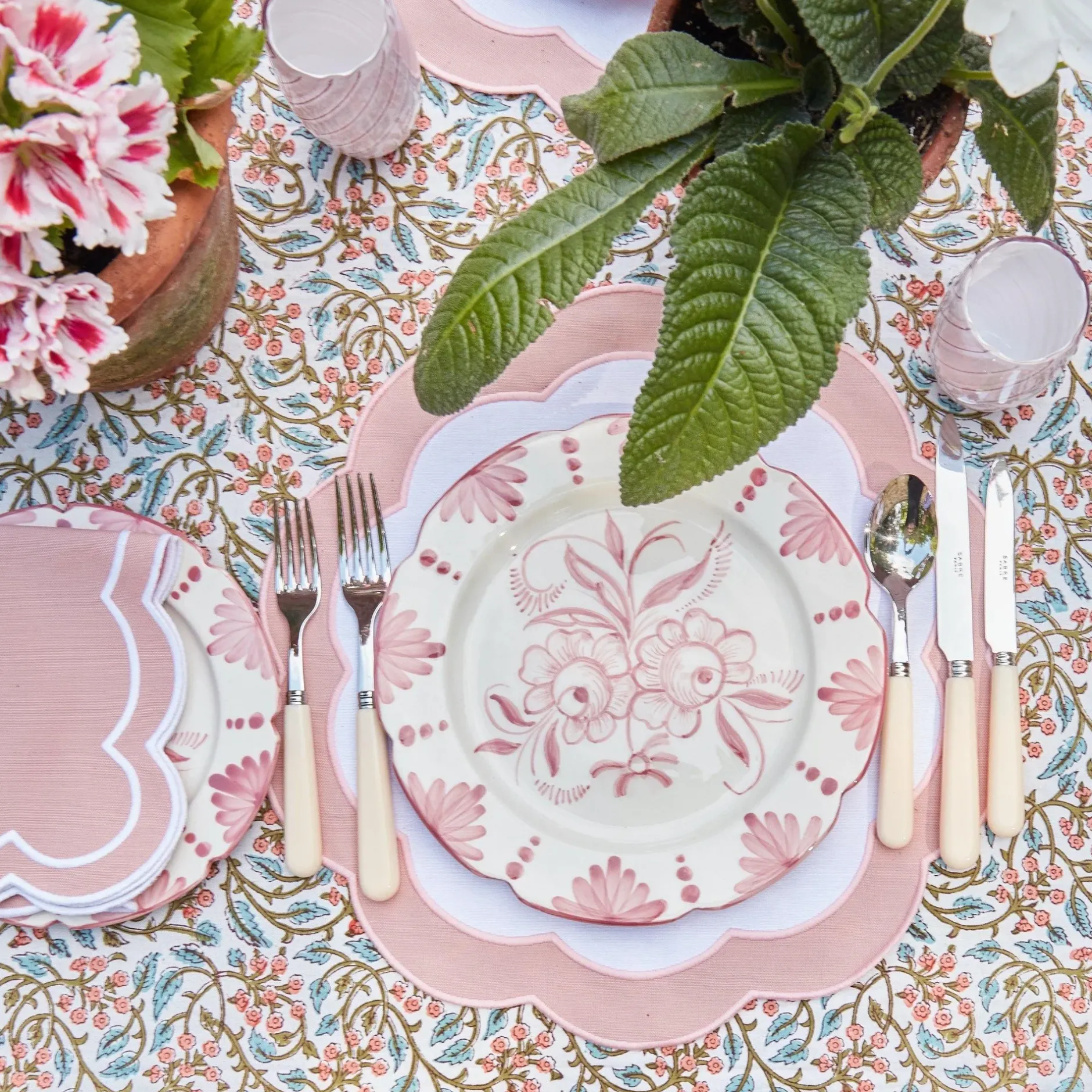 Sale Mrs. Alice Seville Pink Gardenia Dinner Plate (Set Of 4)