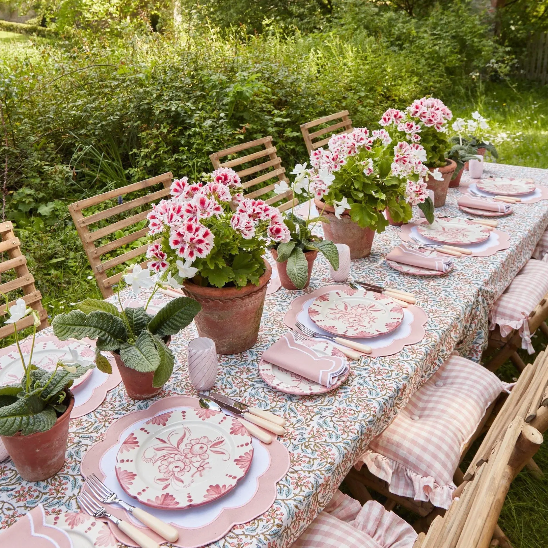 Discount Mrs. Alice Seville Pink Gardenia Starter Plate (Set Of 4)
