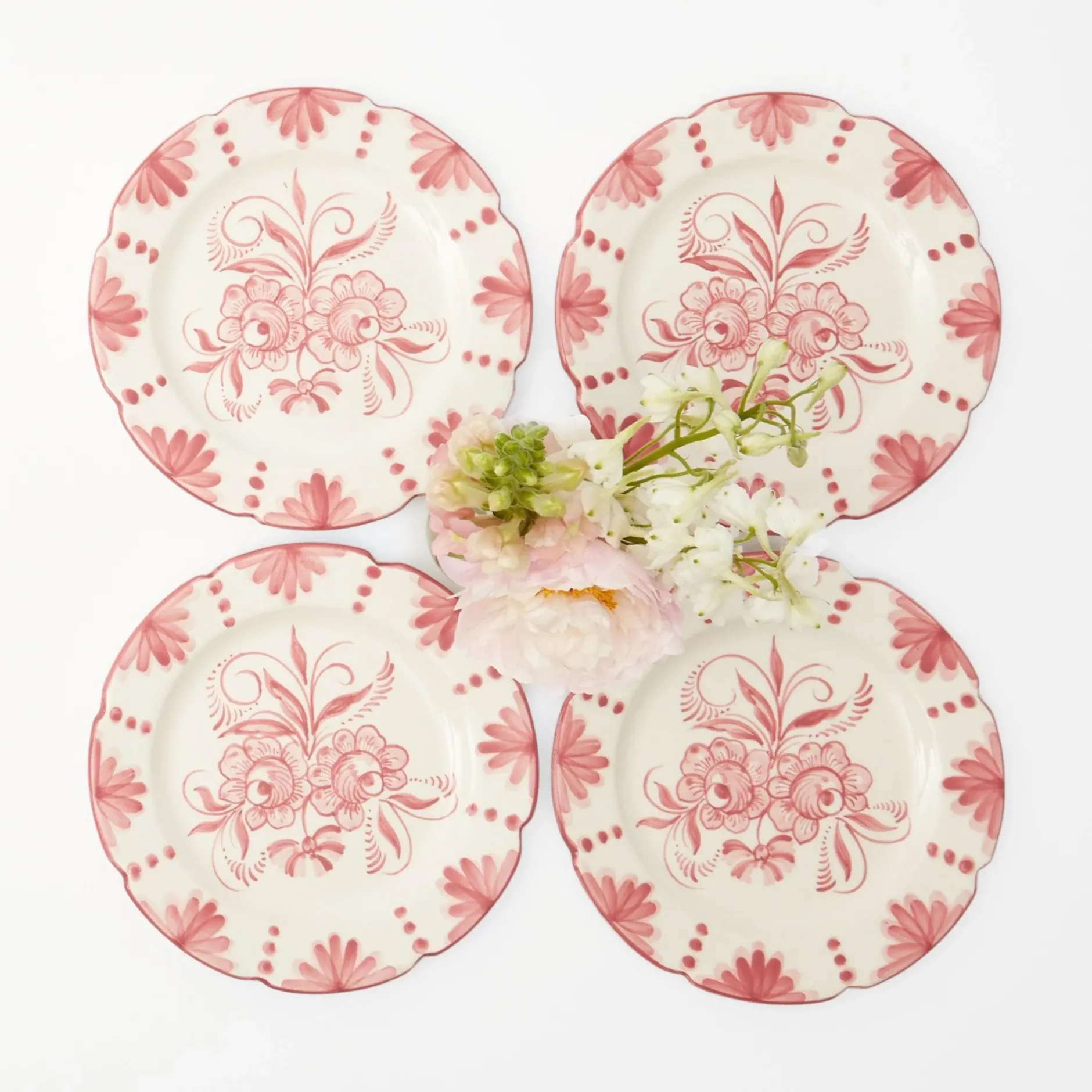 New Mrs. Alice Seville Pink Gardenia Starter Plate (Set Of 4)