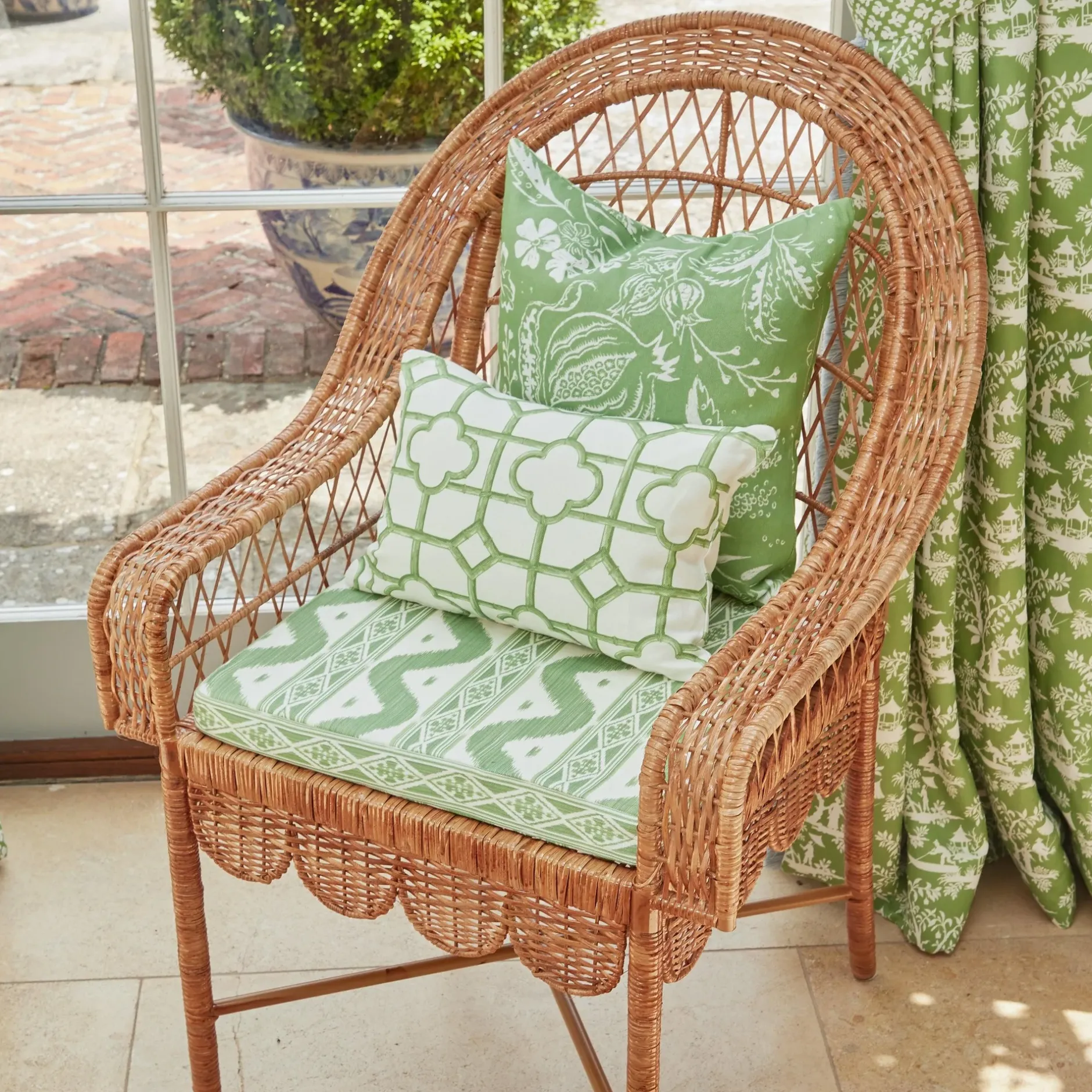 Online Mrs. Alice Shaded Bamboo Fabric
