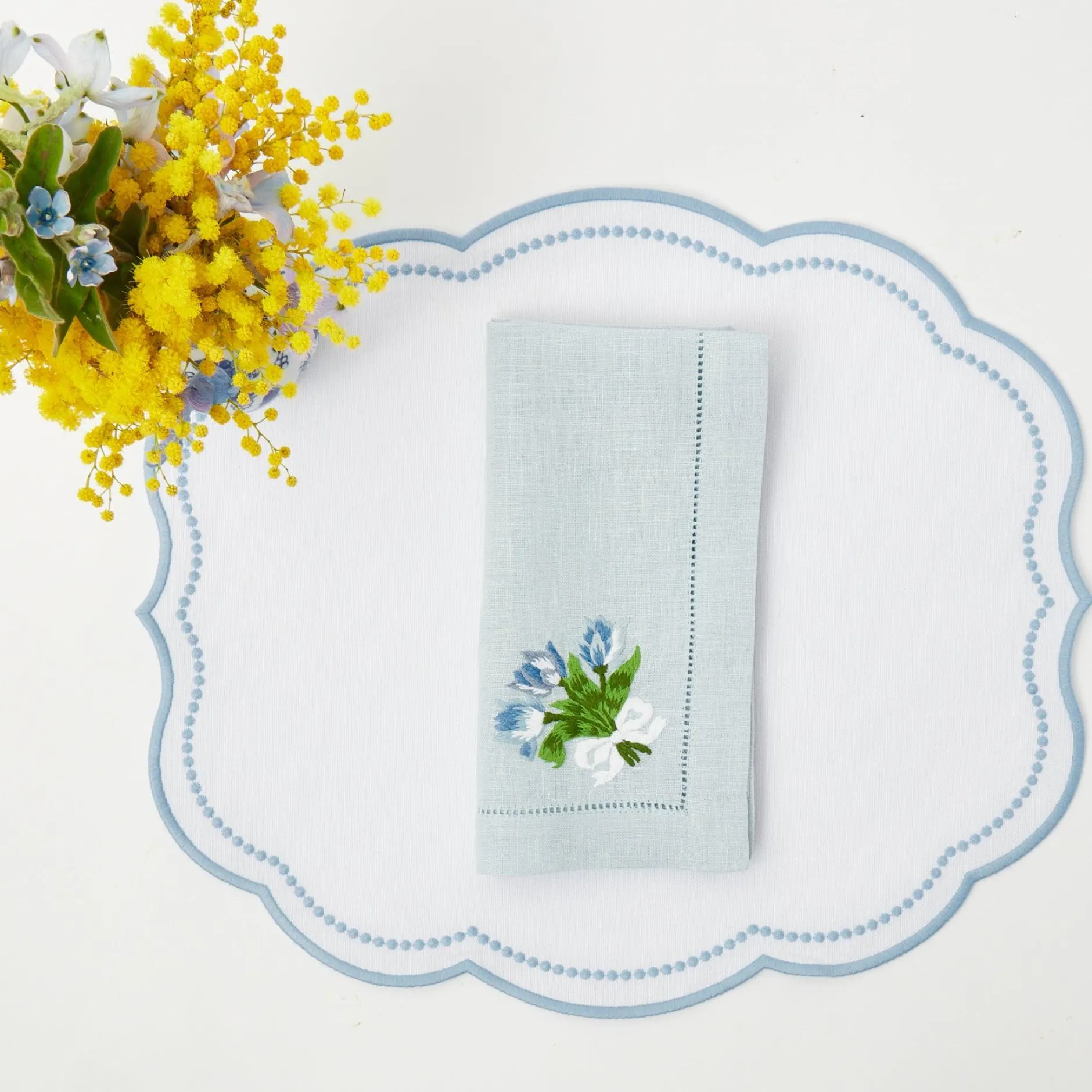 Hot Mrs. Alice Sky Blue Linen Tulip Napkins (Set Of 4)