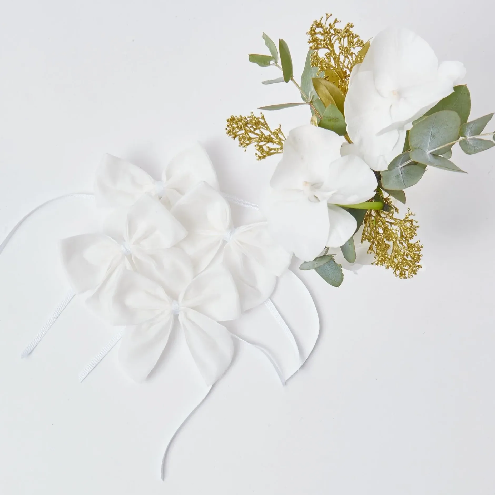 New Mrs. Alice Snow White Velvet Napkin Bows (Set Of 4)