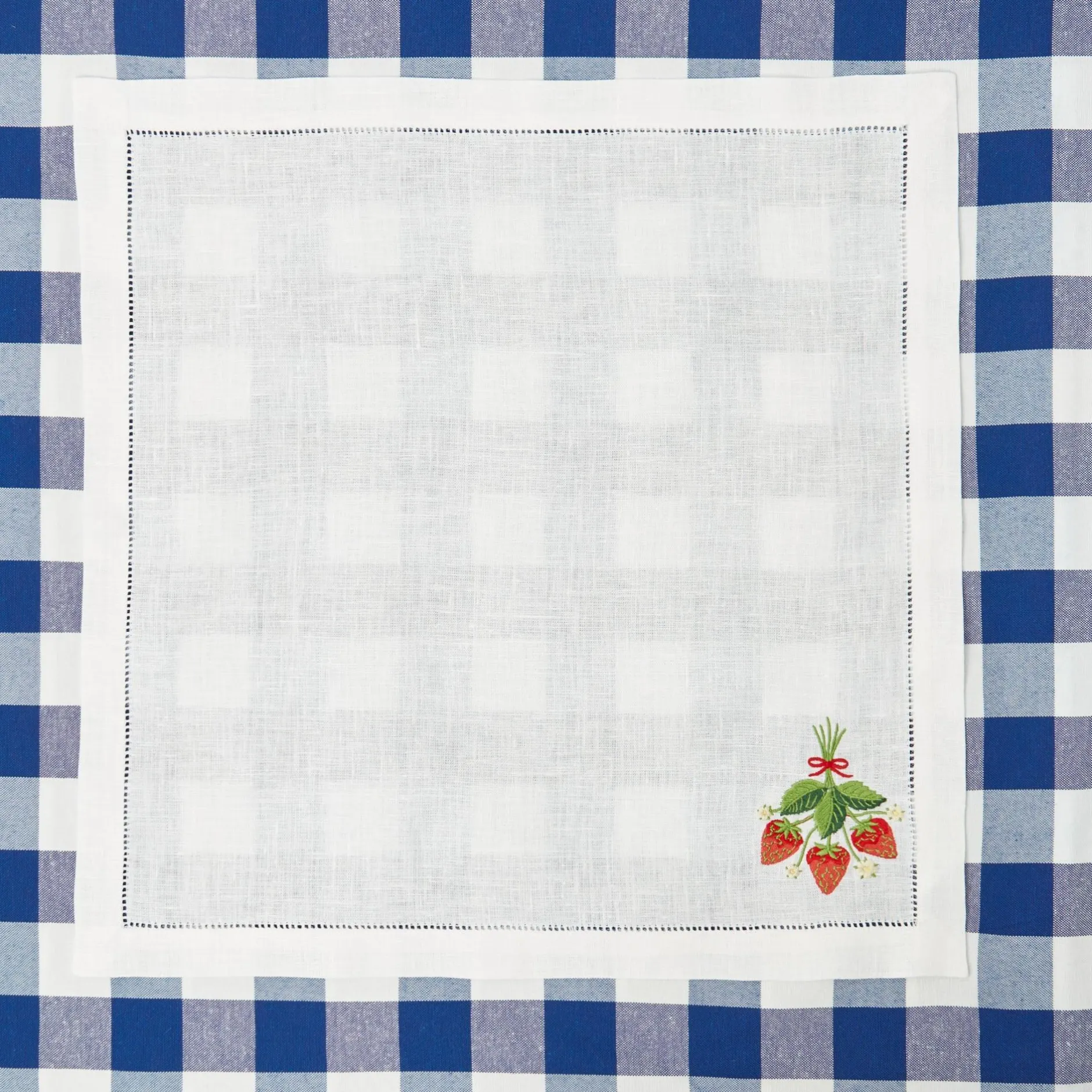 Online Mrs. Alice Strawberry White Linen Embroidered Napkins (Set Of 4)