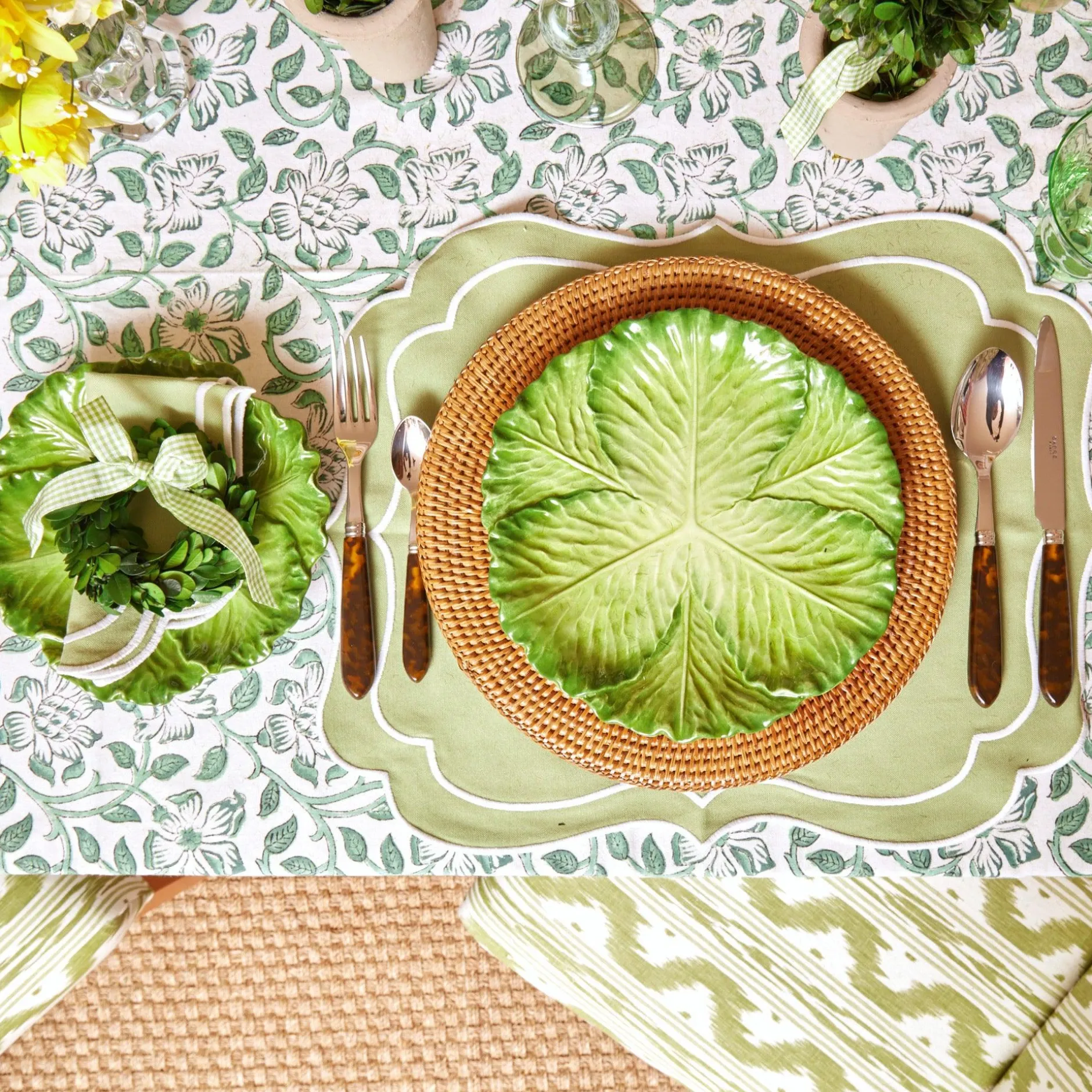 Outlet Mrs. Alice Sylvie Green Embroidered Placemats (Set Of 4)