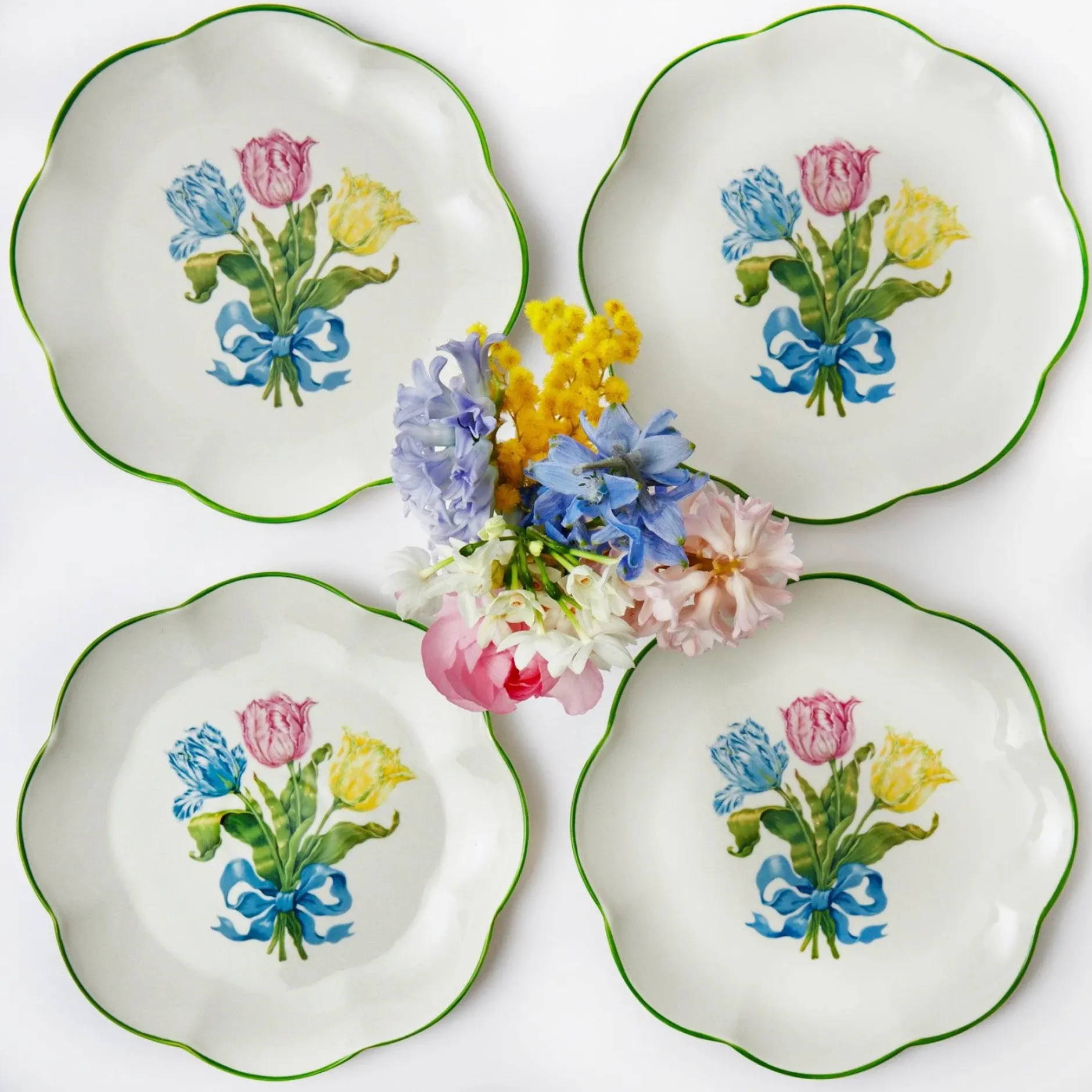 Mrs. Alice Tulip Starter Plate (Set Of 4)