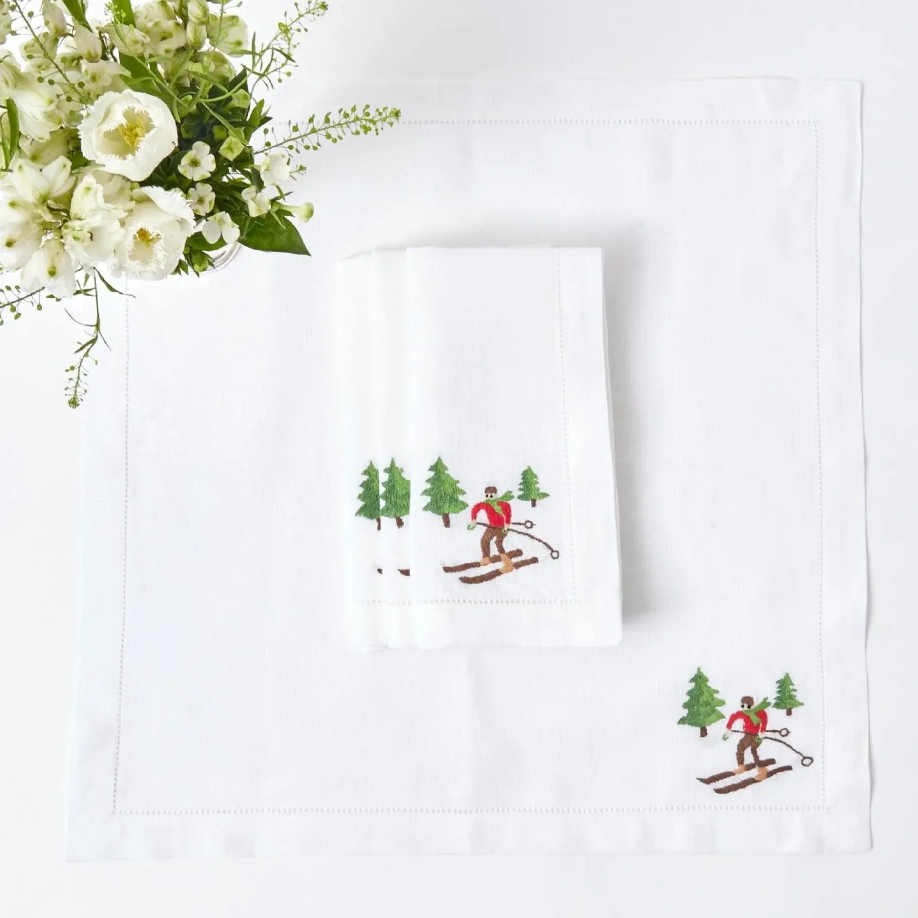 Best Mrs. Alice White Embroidered Skier Napkins (Set Of 4)