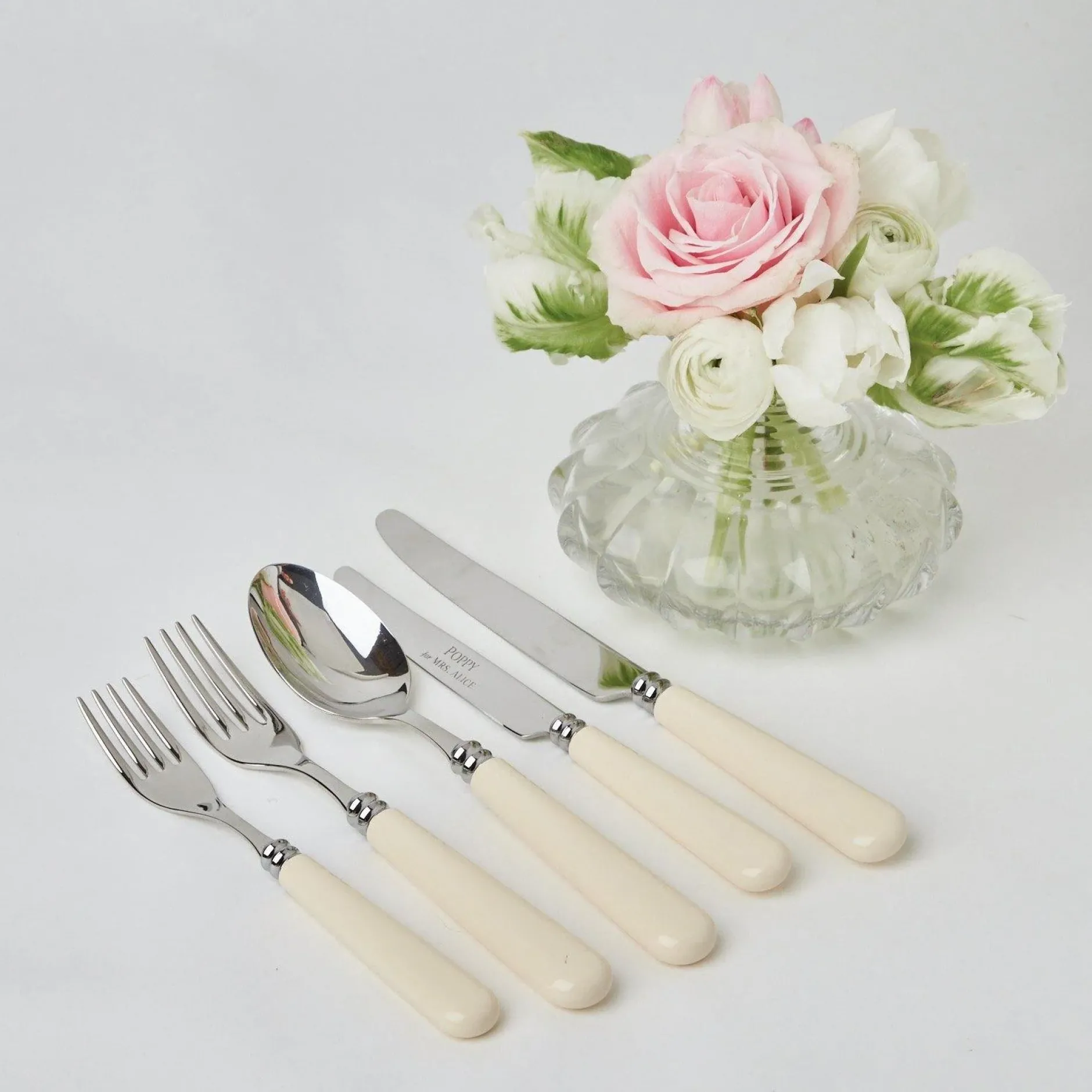 New Mrs. Alice White Ivory Cutlery (5 Piece)