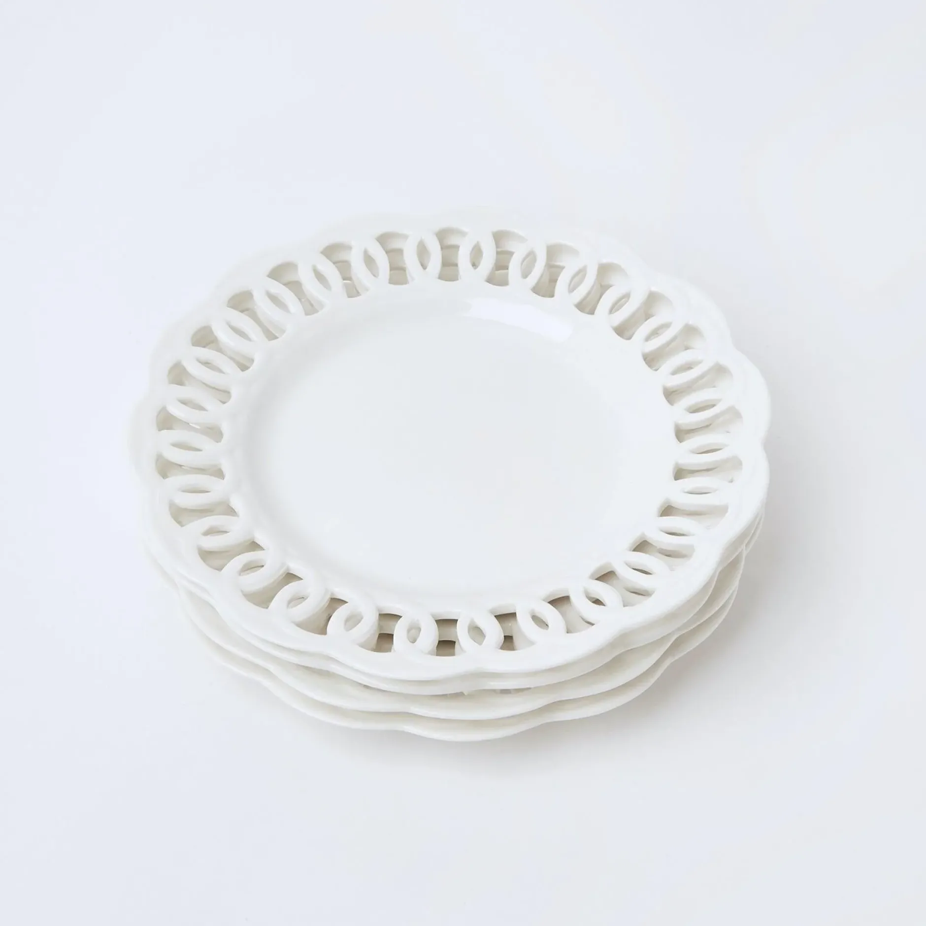 Mrs. Alice White Lace Starter Plates (Set Of 4)