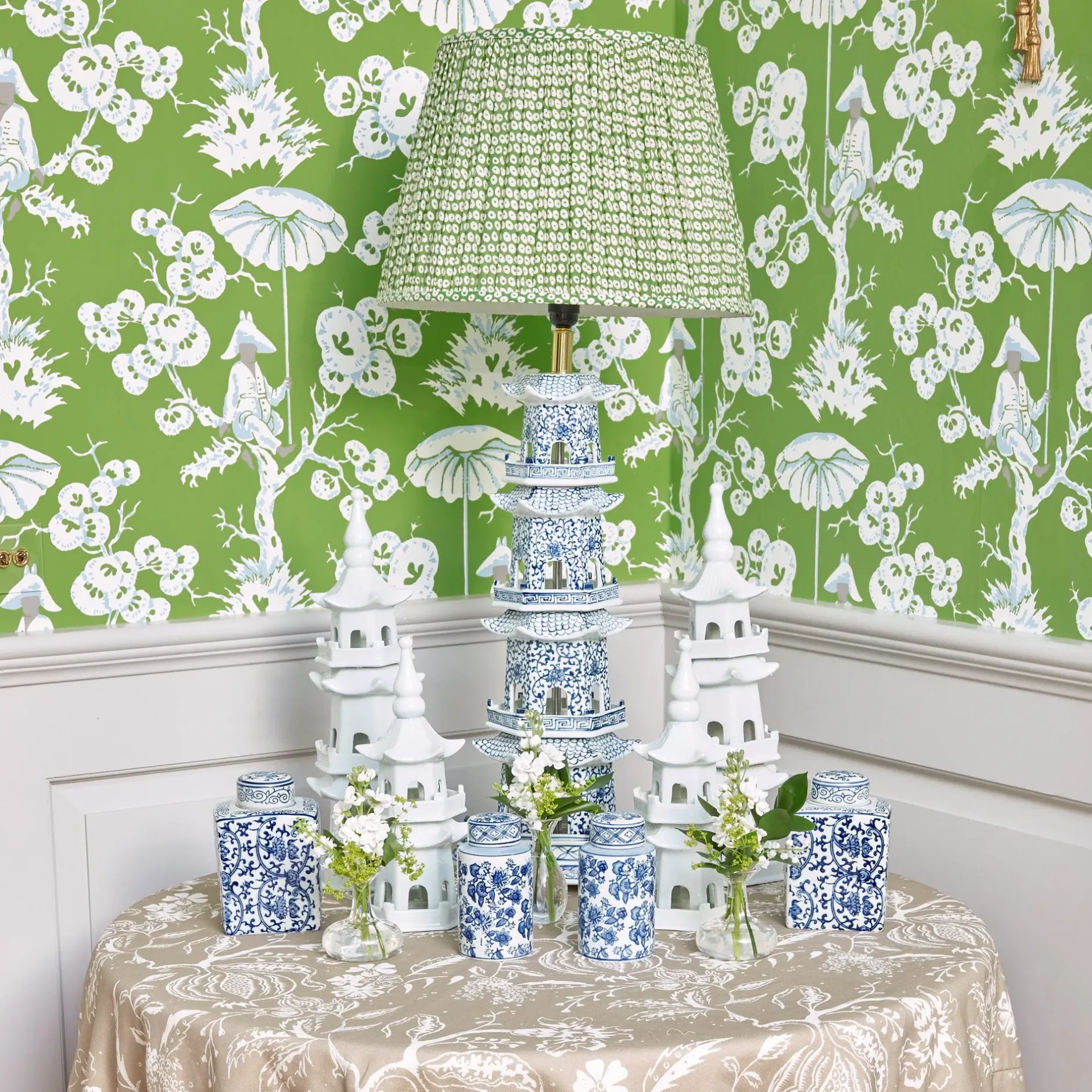 Discount Mrs. Alice White Porcelain Pagoda Decoration Set