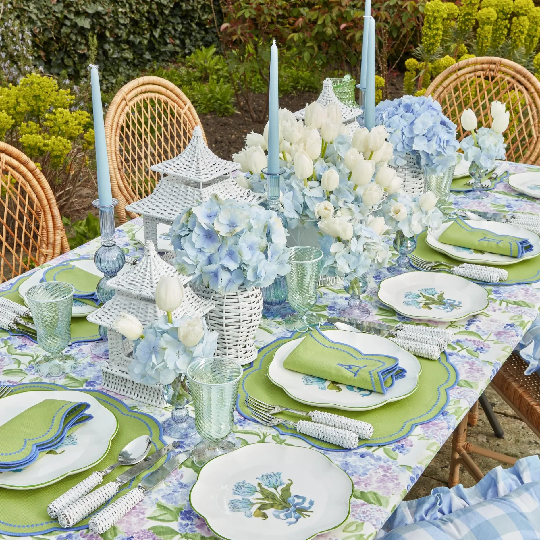 Online Mrs. Alice White Rattan Decoration Set