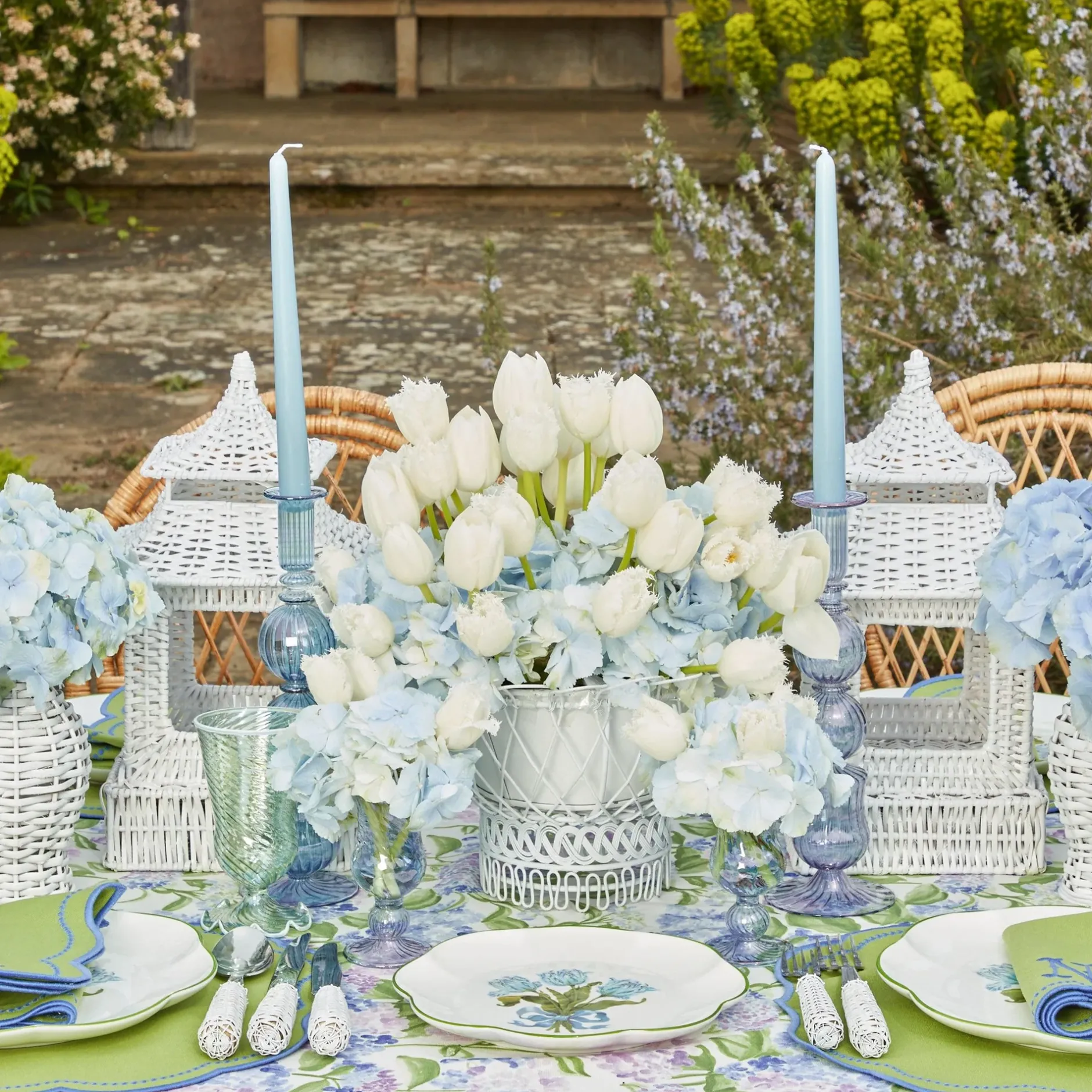 Hot Mrs. Alice White Rattan Pagoda Lantern