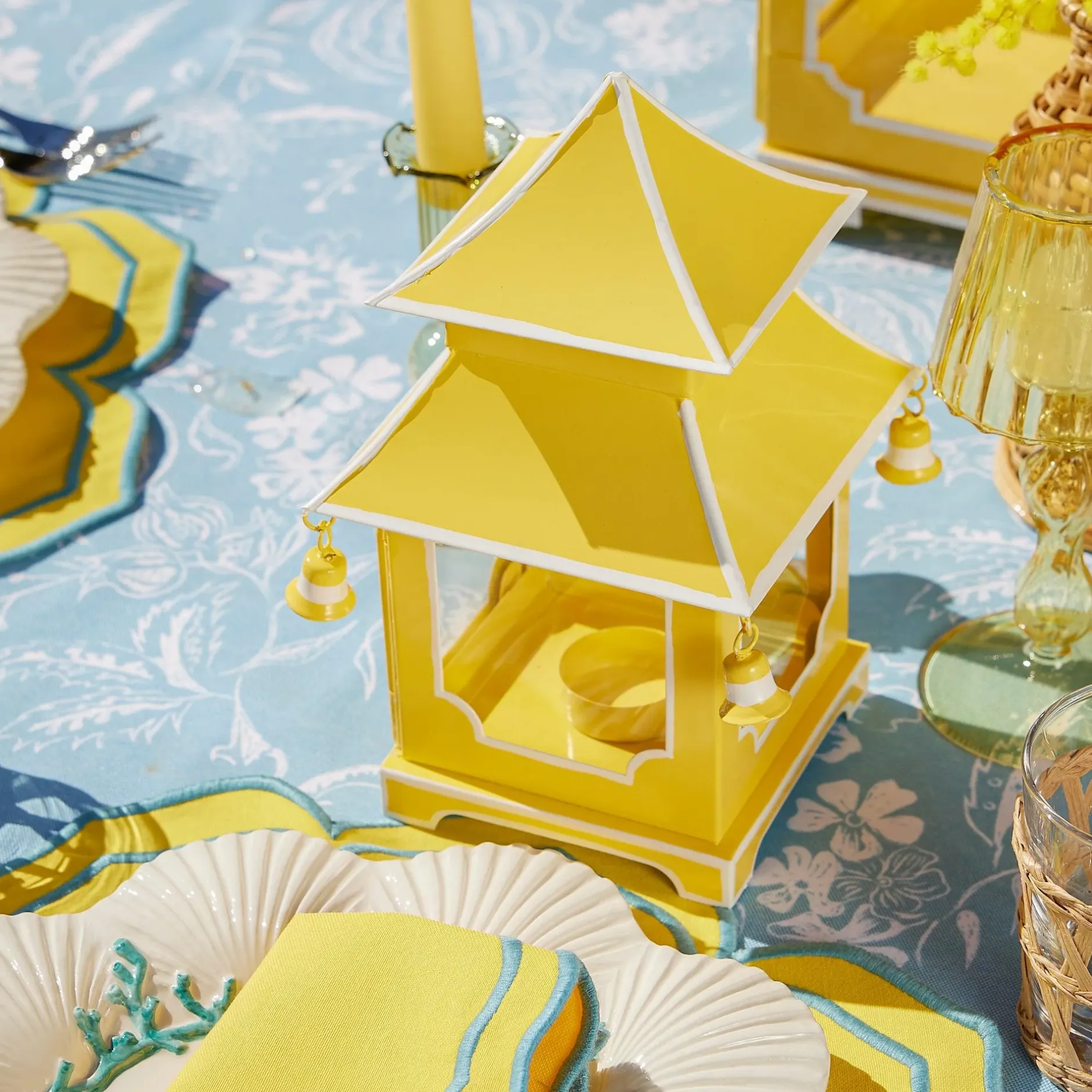 New Mrs. Alice Yellow Pagoda Lantern Set